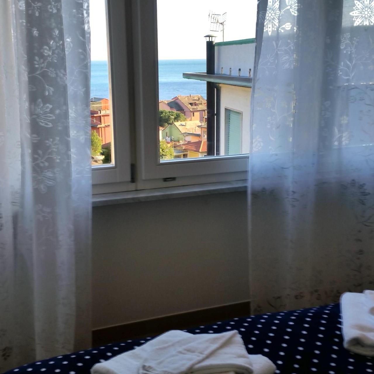Stunning Seaview Apartment Monterosso al Mare Dış mekan fotoğraf